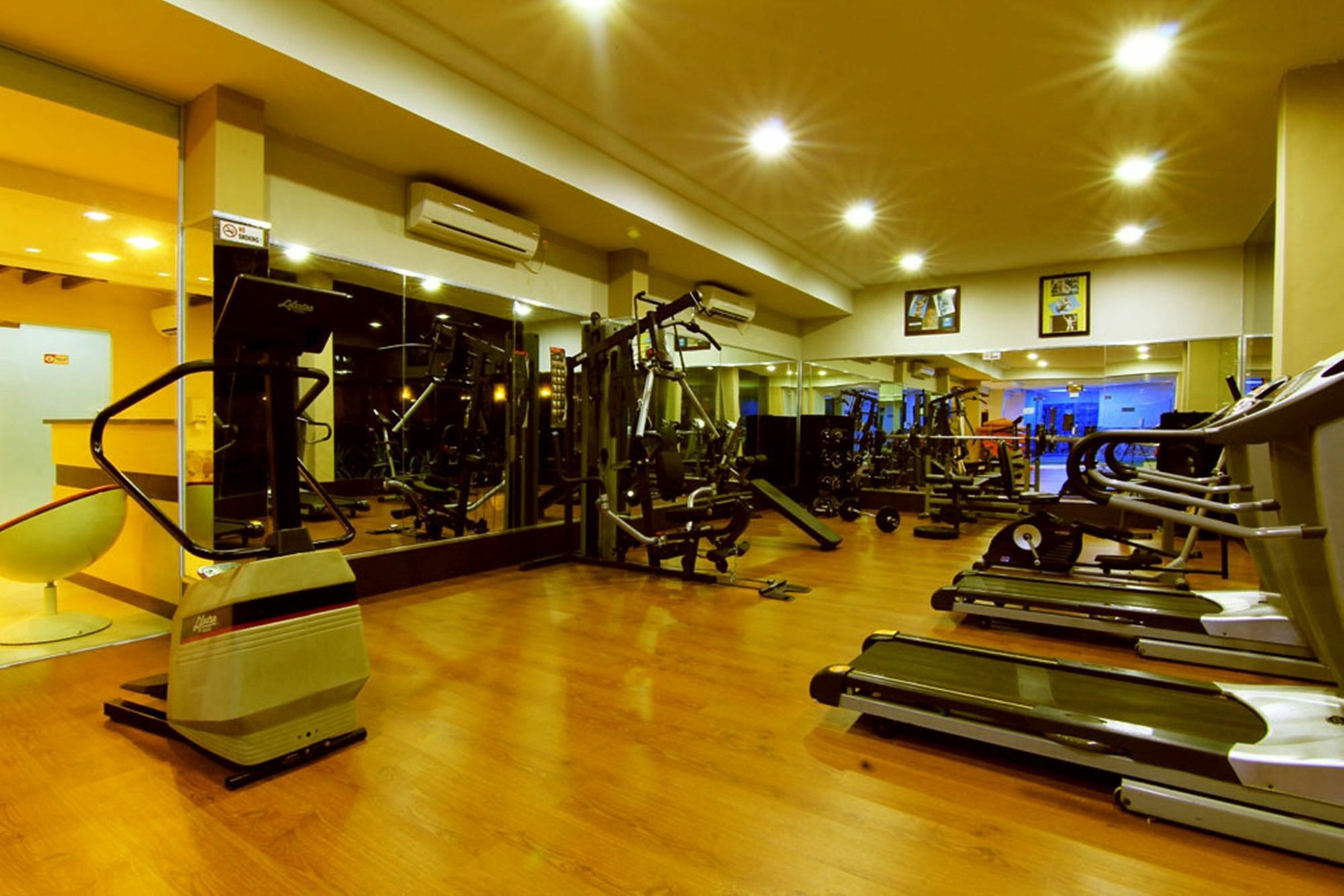 Comforta Dumai Exterior foto
